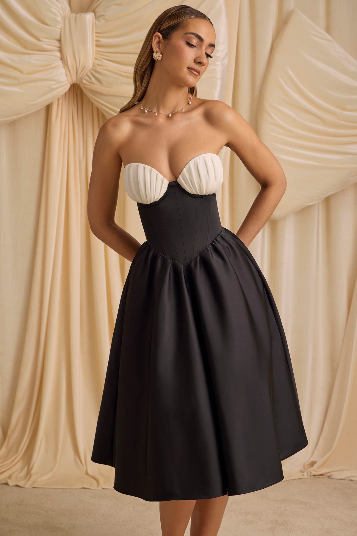 Gabrielle-Strapless Corset Midi Dress in Black